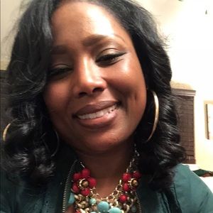 Meet your Posher, Francine